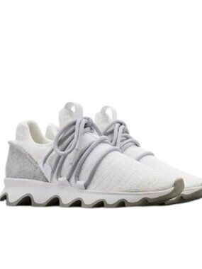 Sorel Women's White Gray Kinetic Lace Scalloped Rubber Sneaker Size 8.5